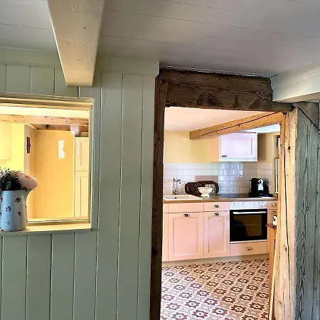 Historical Rosalie * Brunnadern