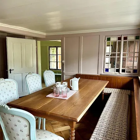 Feriehus Historical Rosalie Brunnadern