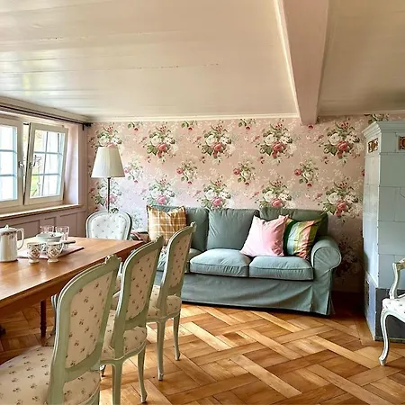 Historical Rosalie * Brunnadern