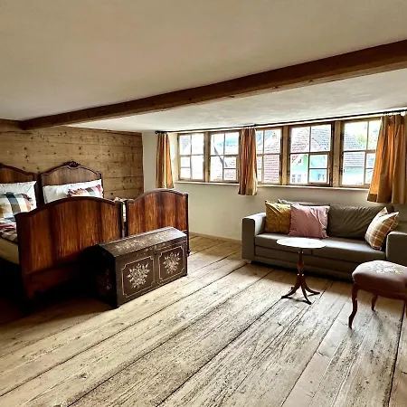 Historical Rosalie * Brunnadern