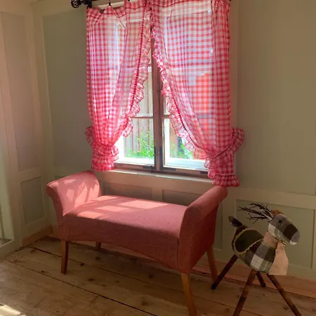 Historical Rosalie Feriehus *