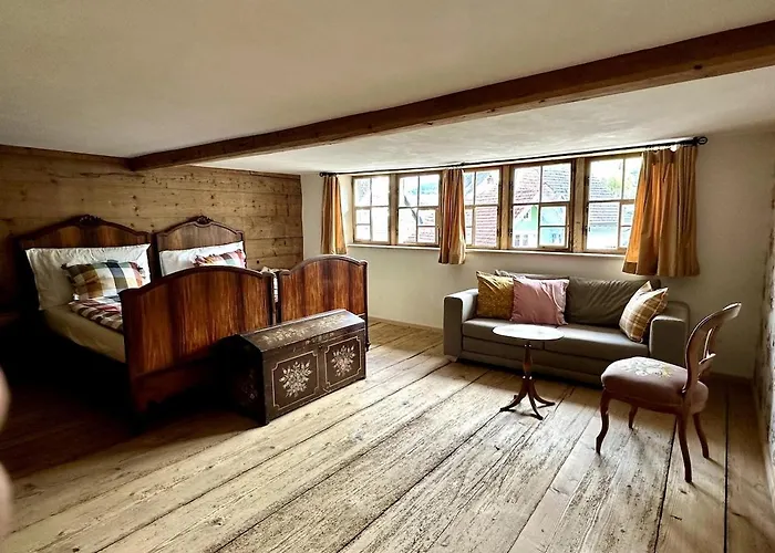 Historical Rosalie * Brunnadern