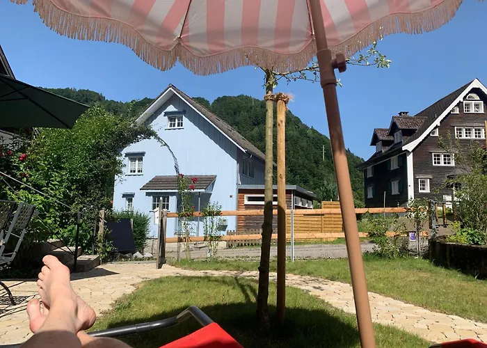 Historical Rosalie Dom wakacyjny Brunnadern